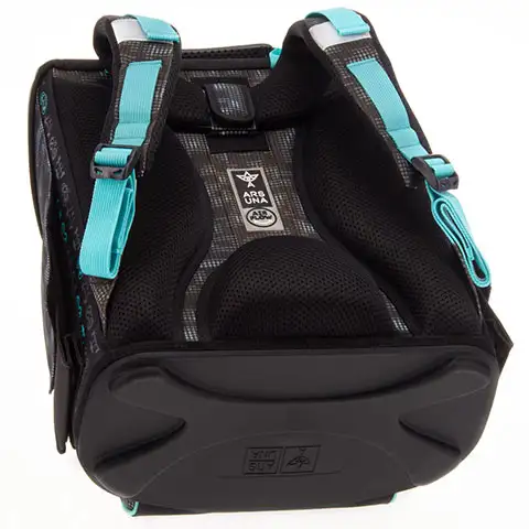 imagen de Ars Una: Mochila escolar con cierre magnético Drone Racer 2