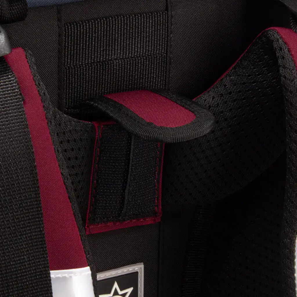 imagen de Ars Una: Mochila escolar ergonómica compacta con cierre magnético T-Rex, mochila 33x41x24cm 6