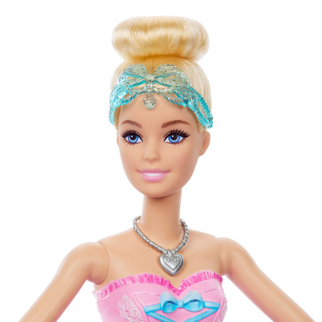 imagen de Barbie Cascanueces - Baila Clara muñeca - Mattel 4