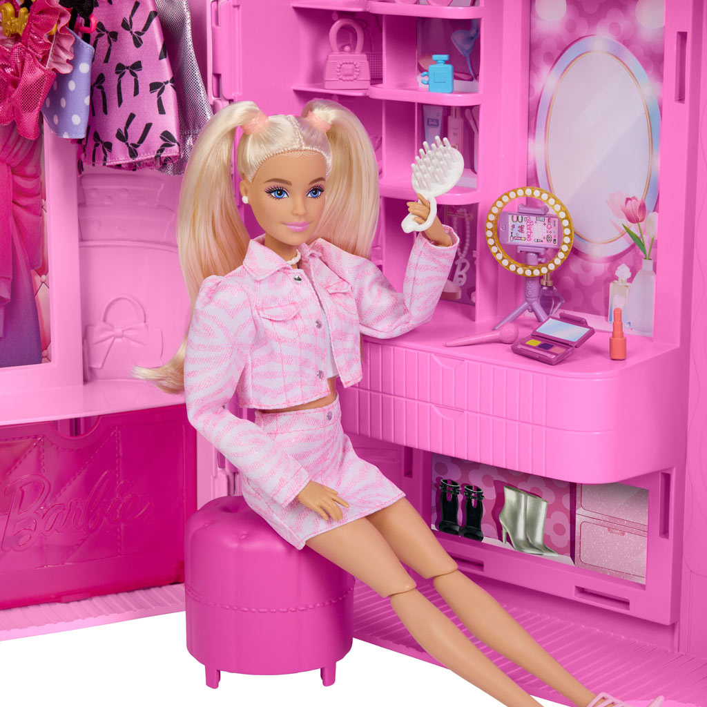 imagen de Barbie Deluxe Sueño Vestidor - Mattel 4