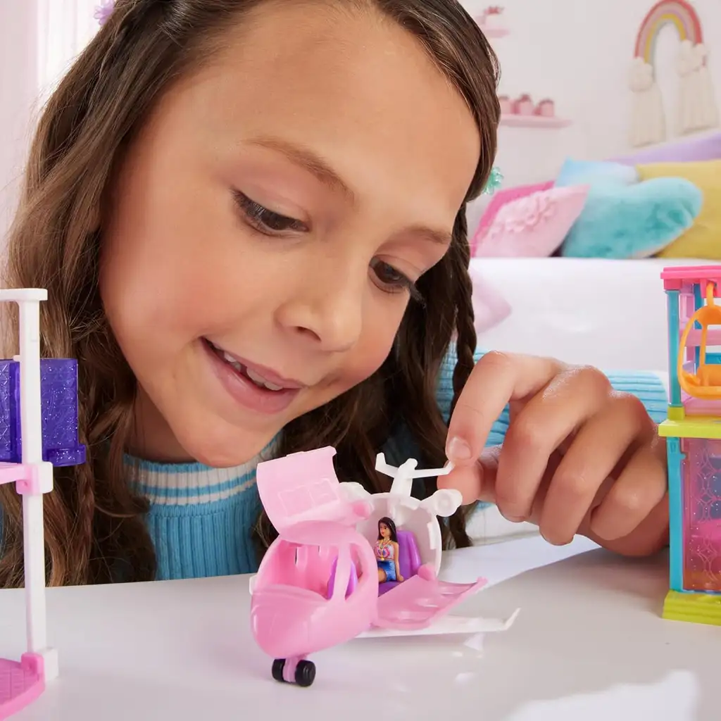 imagen de Barbie: Mini BarbieLand vehículos - Set de avión de ensueño - Mattel 4