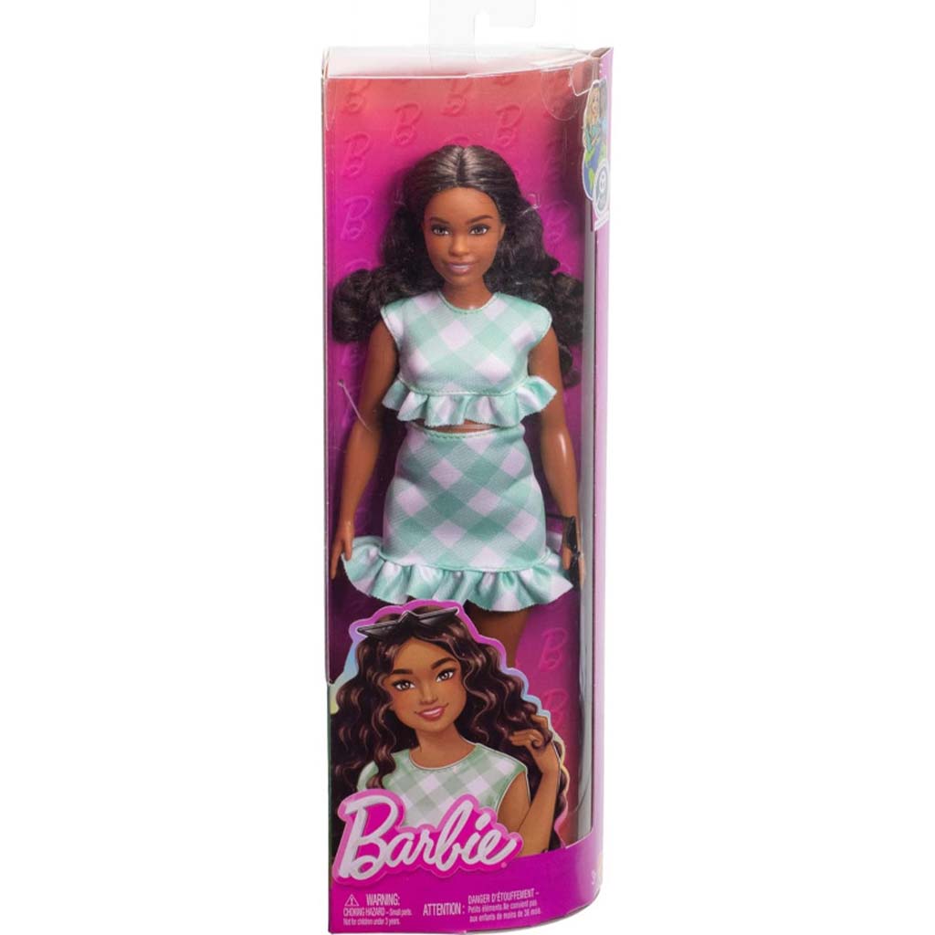 imagen de Barbie: Muñeca Fashionista estilosa con vestido a cuadros verde y blanco - Mattel 1