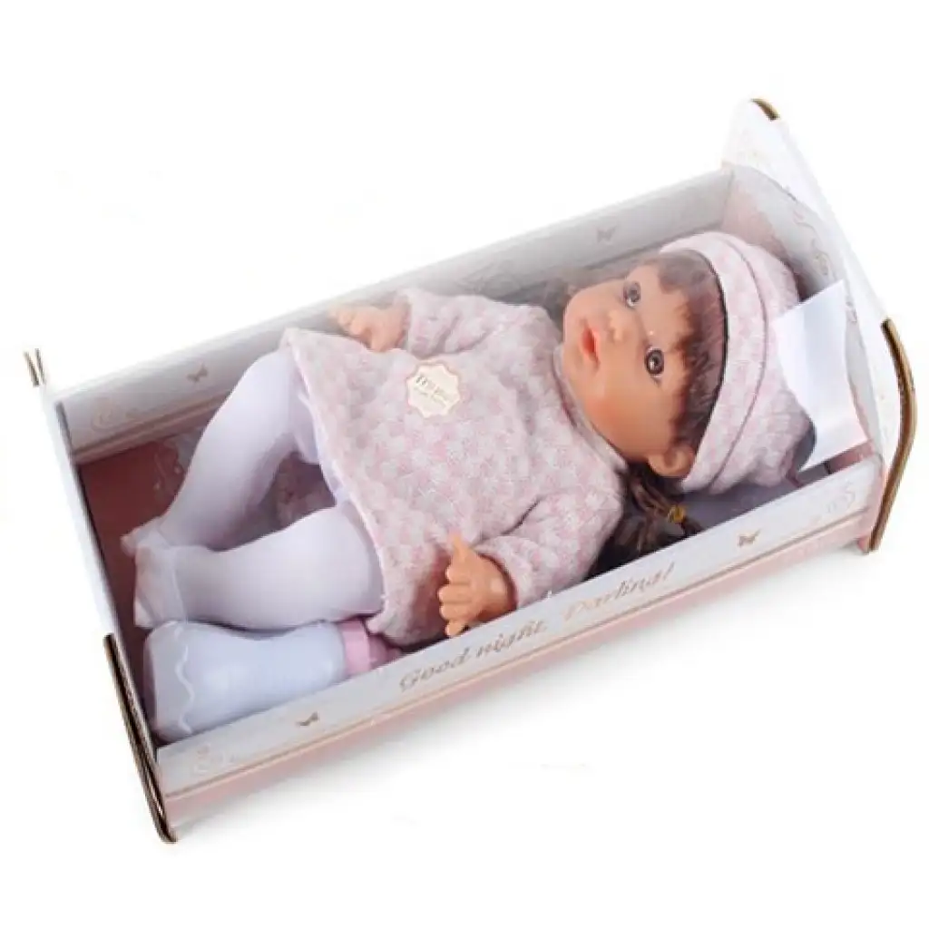 imagen de Bebé que orina con ropa a cuadros y cuna de 30cm 2