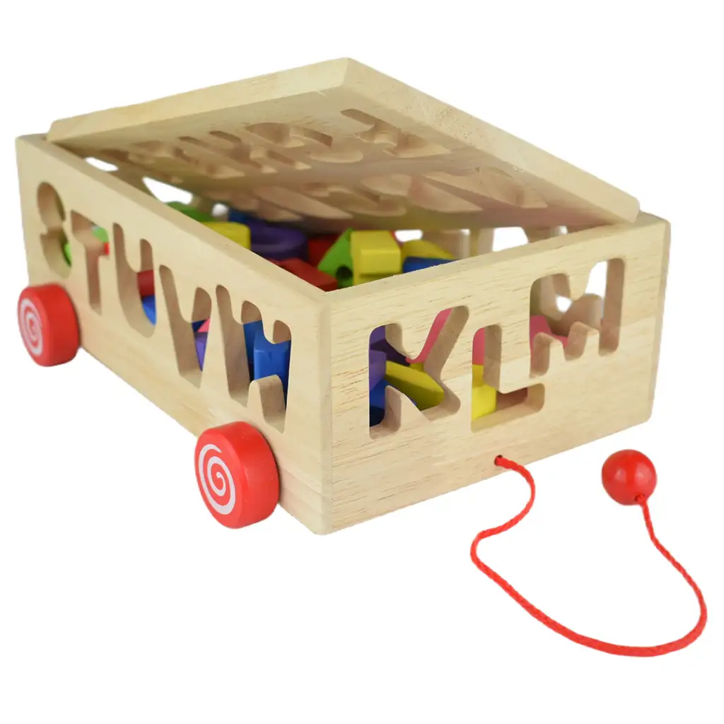 imagen de Beilaluna: Carrito de arrastre de formas de madera con letras 4
