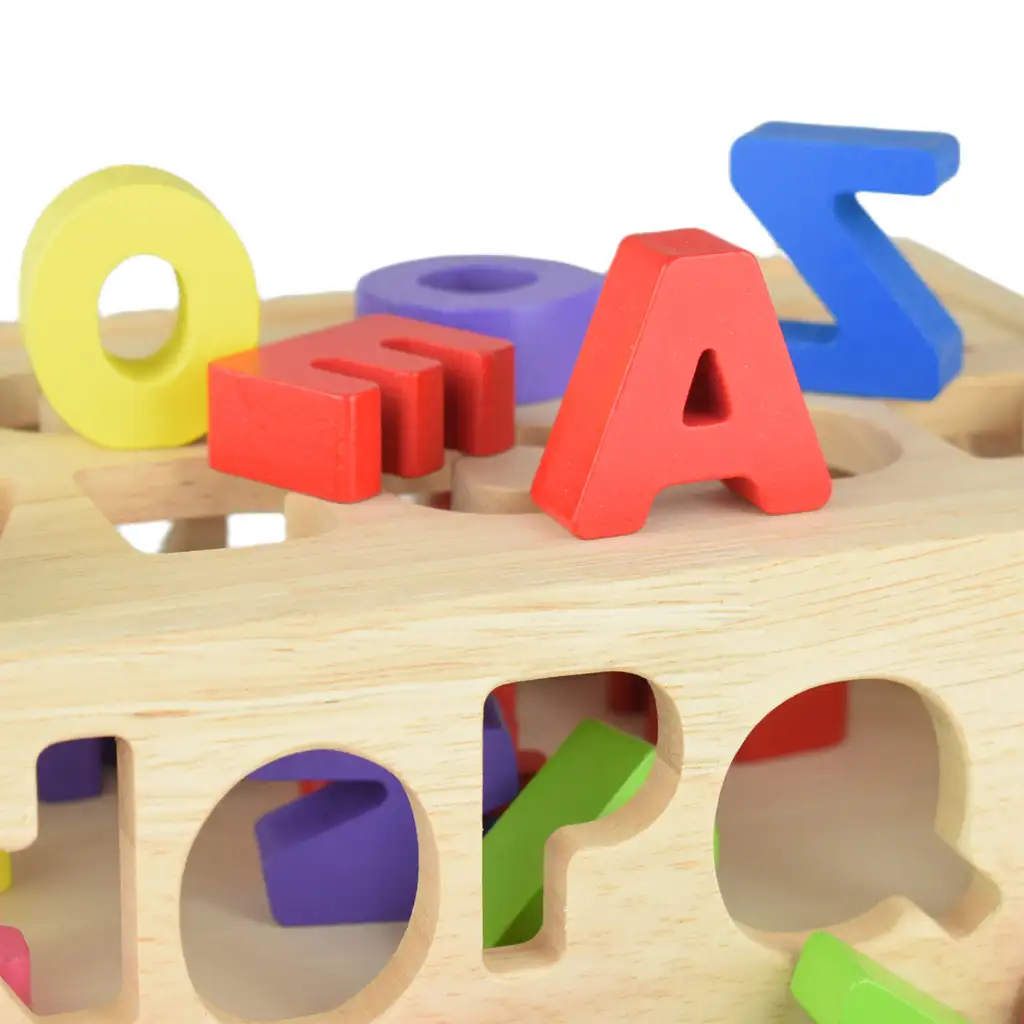 imagen de Beilaluna: Carrito de arrastre de formas de madera con letras 6