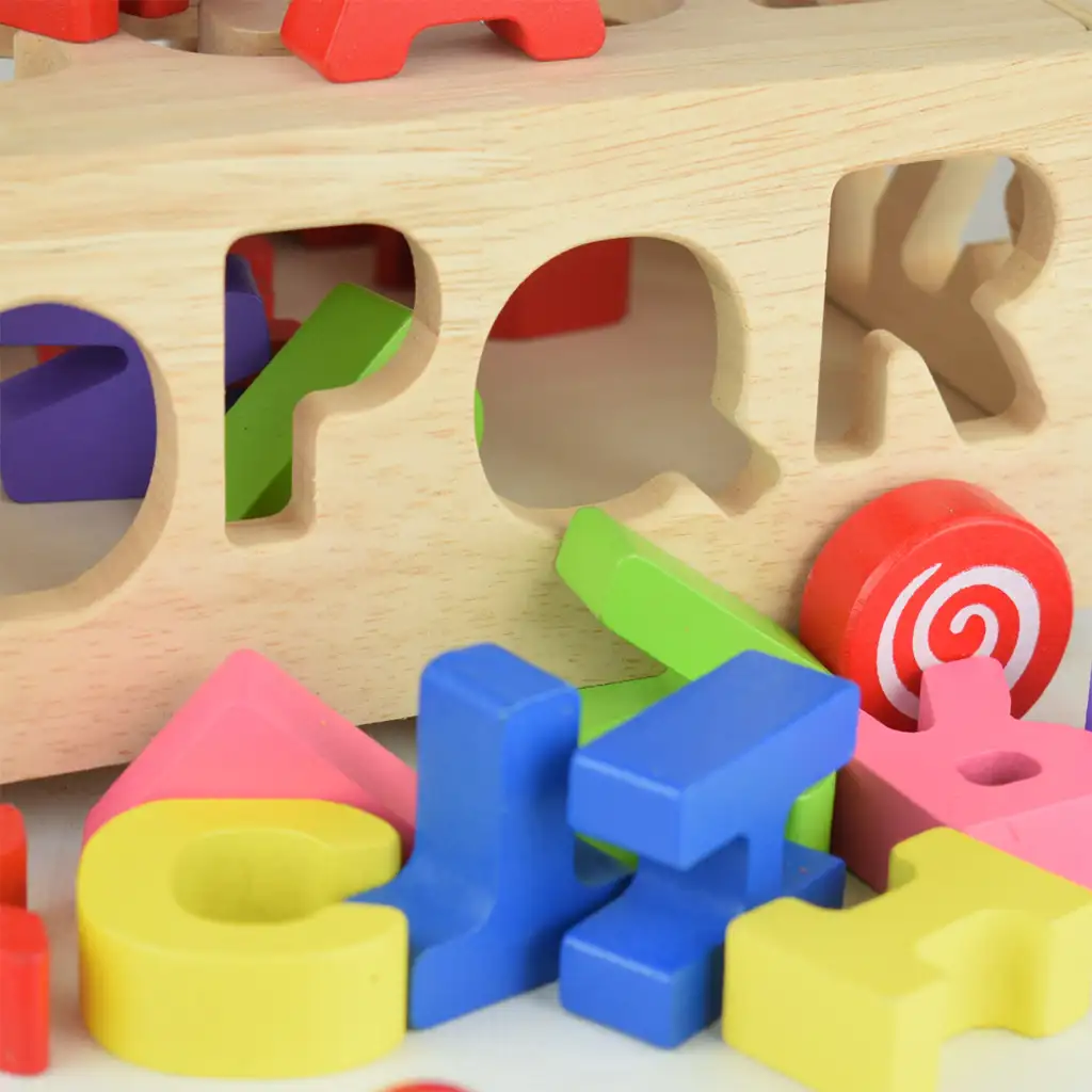 imagen de Beilaluna: Carrito de arrastre de formas de madera con letras 7