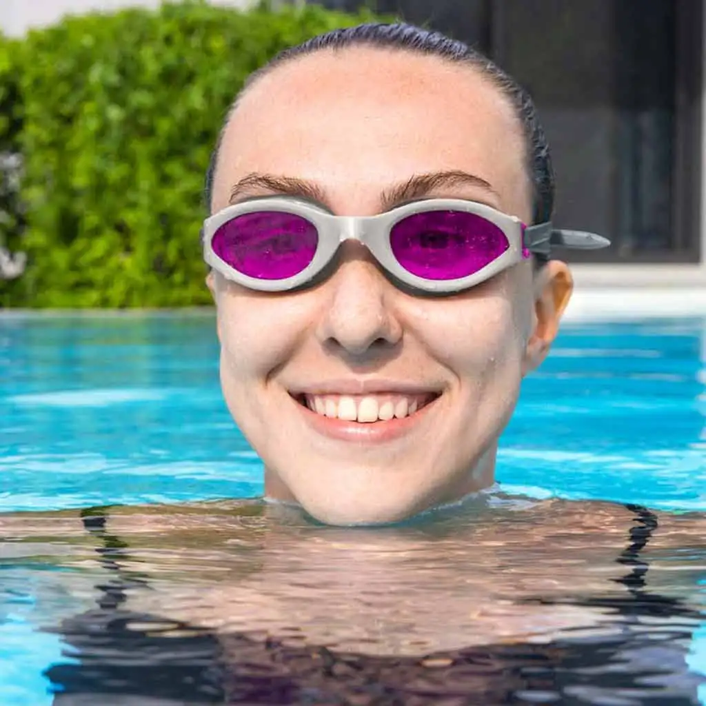 imagen de Bestway: Gafas de natación Accelera™ en varios colores 1ud 5