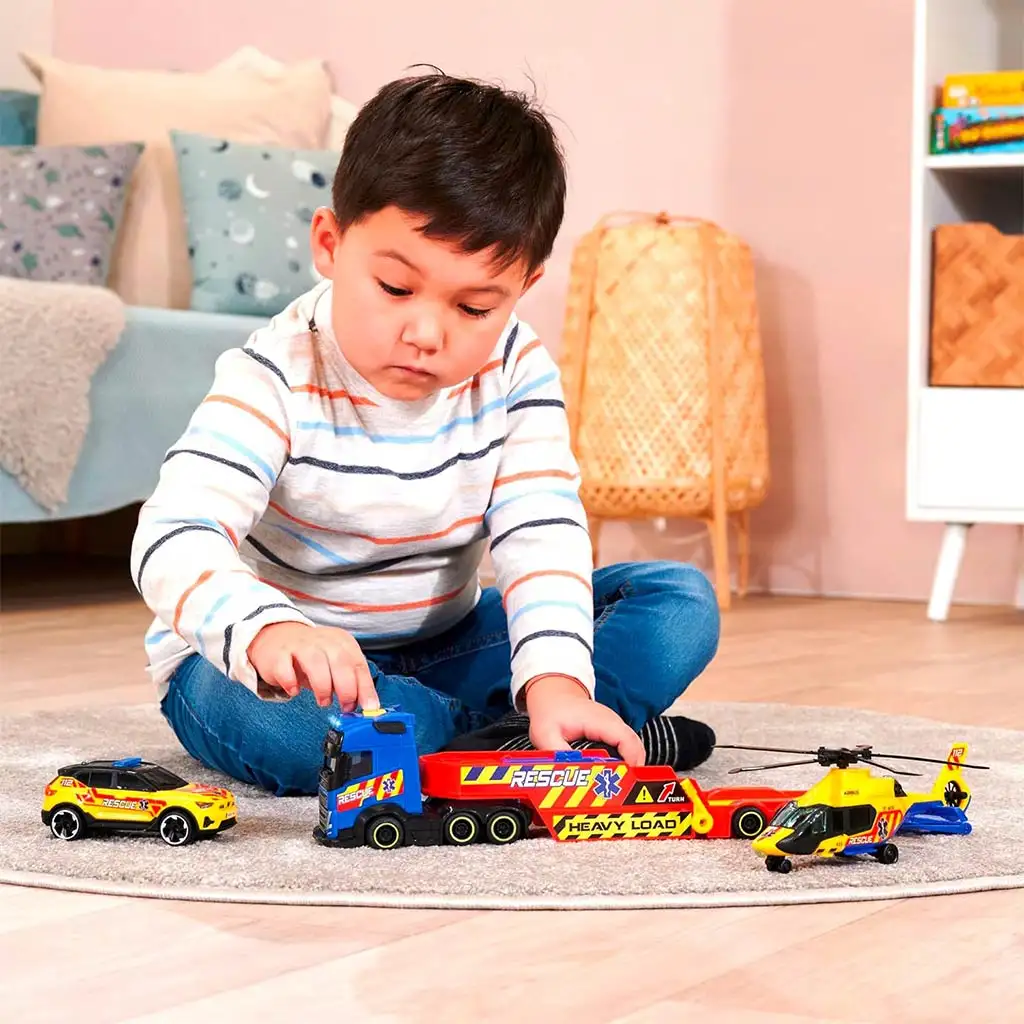 imagen de Camión de rescate con helicóptero y coche - Dickie Toys 4
