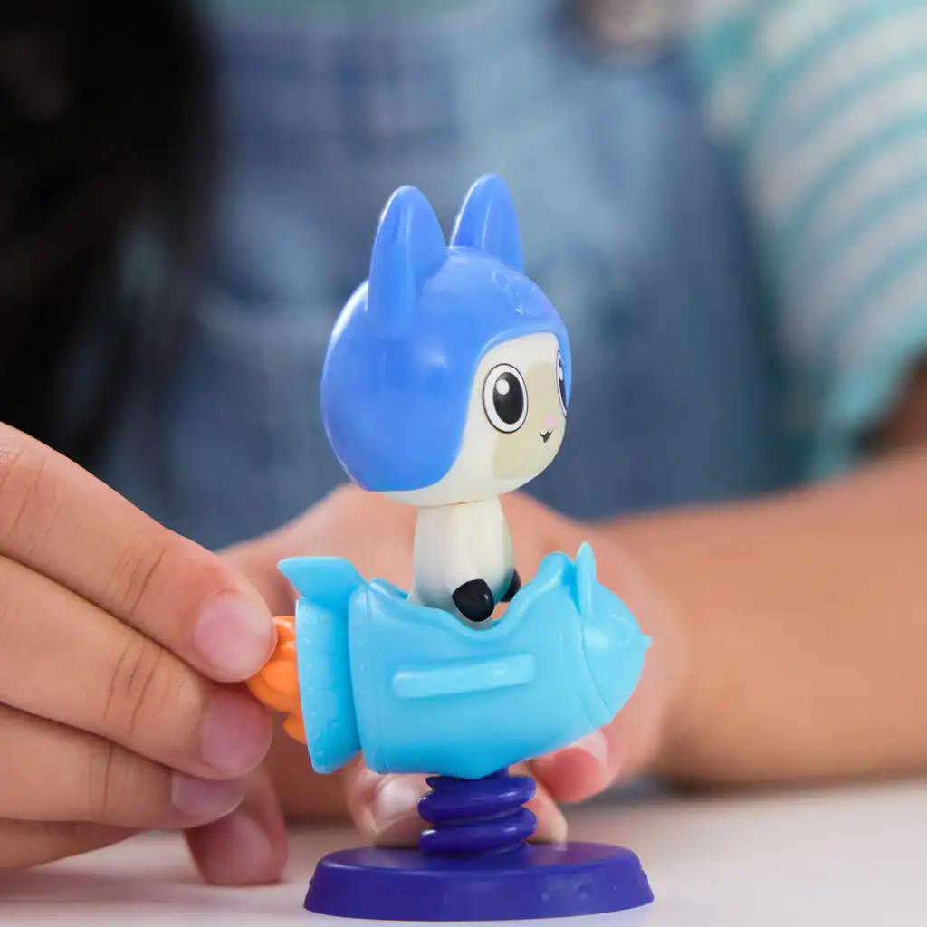 imagen de Casa de muñecas Gabi: Set de juego de Pandimancs y su cohete - Spin Master 3