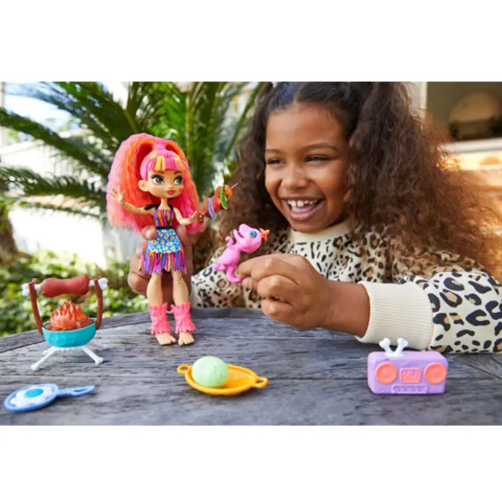 imagen de Cave Club: Emberly conjunto de juego con accesorios - Mattel 4