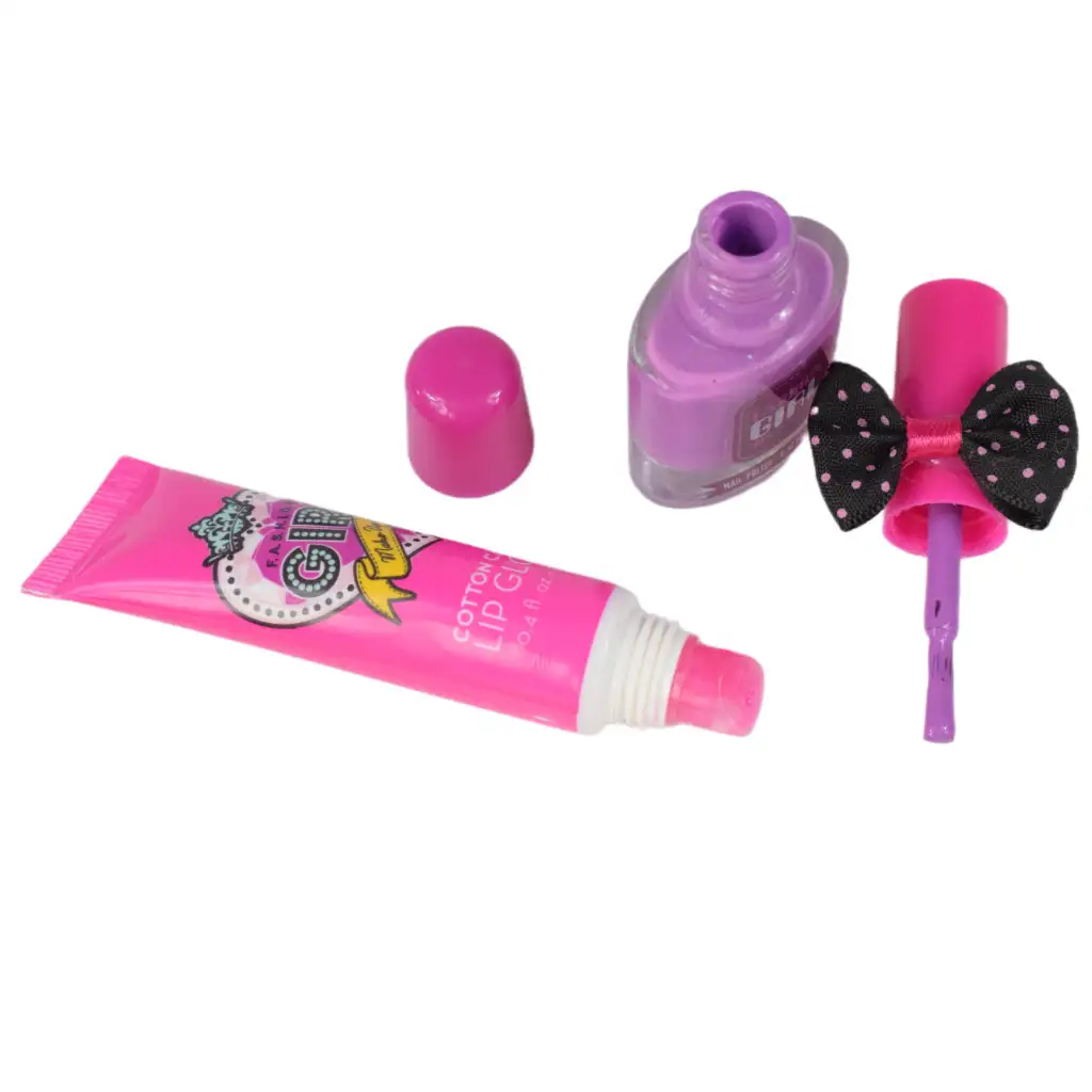 imagen de Chica de Moda: Gran set de maquillaje con tiza para el cabello, brillo labial y accesorios 4