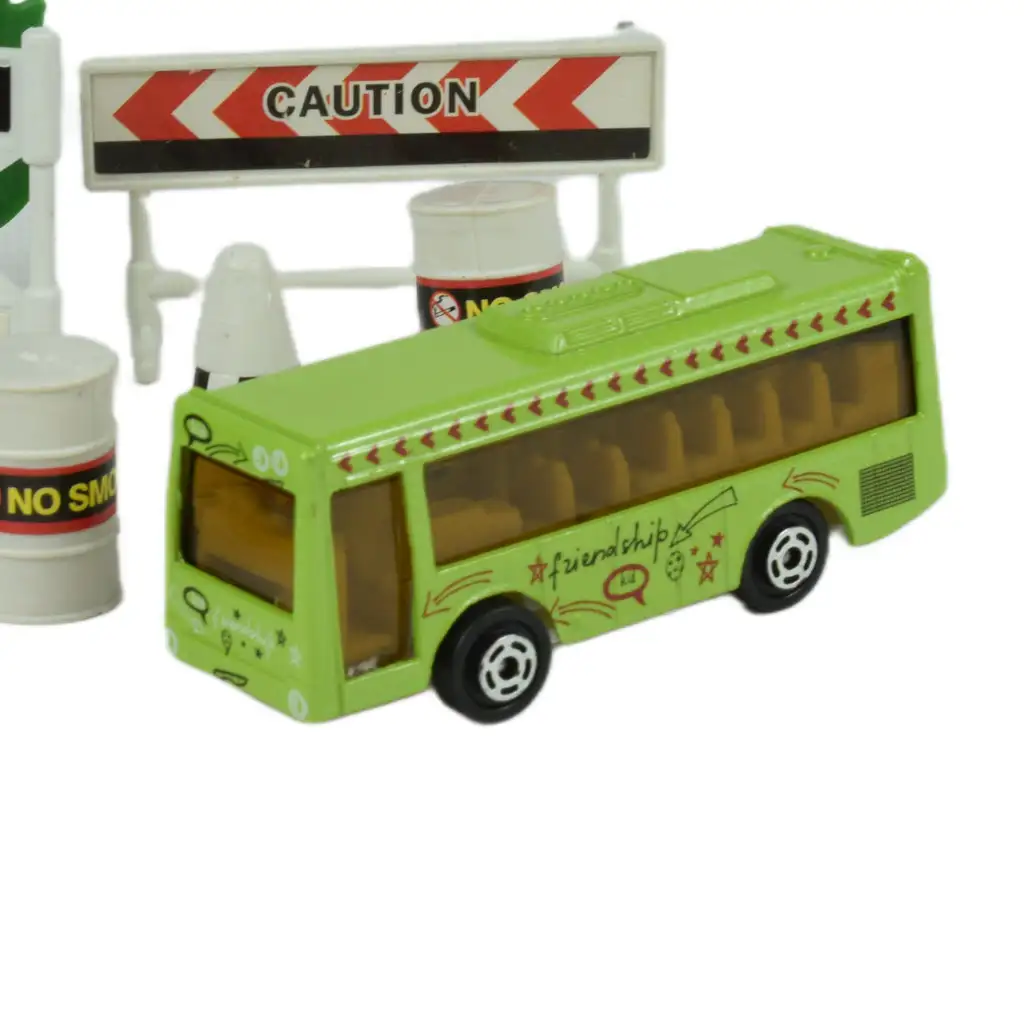 imagen de City Cars: Conjunto de vehículos urbanos con accesorios en varias versiones 1ud 12