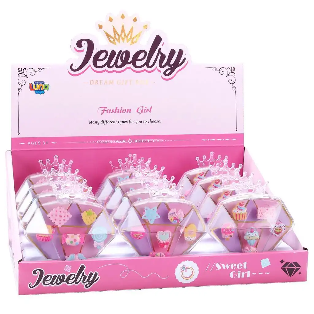 imagen de Conjunto de anillos de dulces en varias versiones en caja en forma de diamante 1ud 3