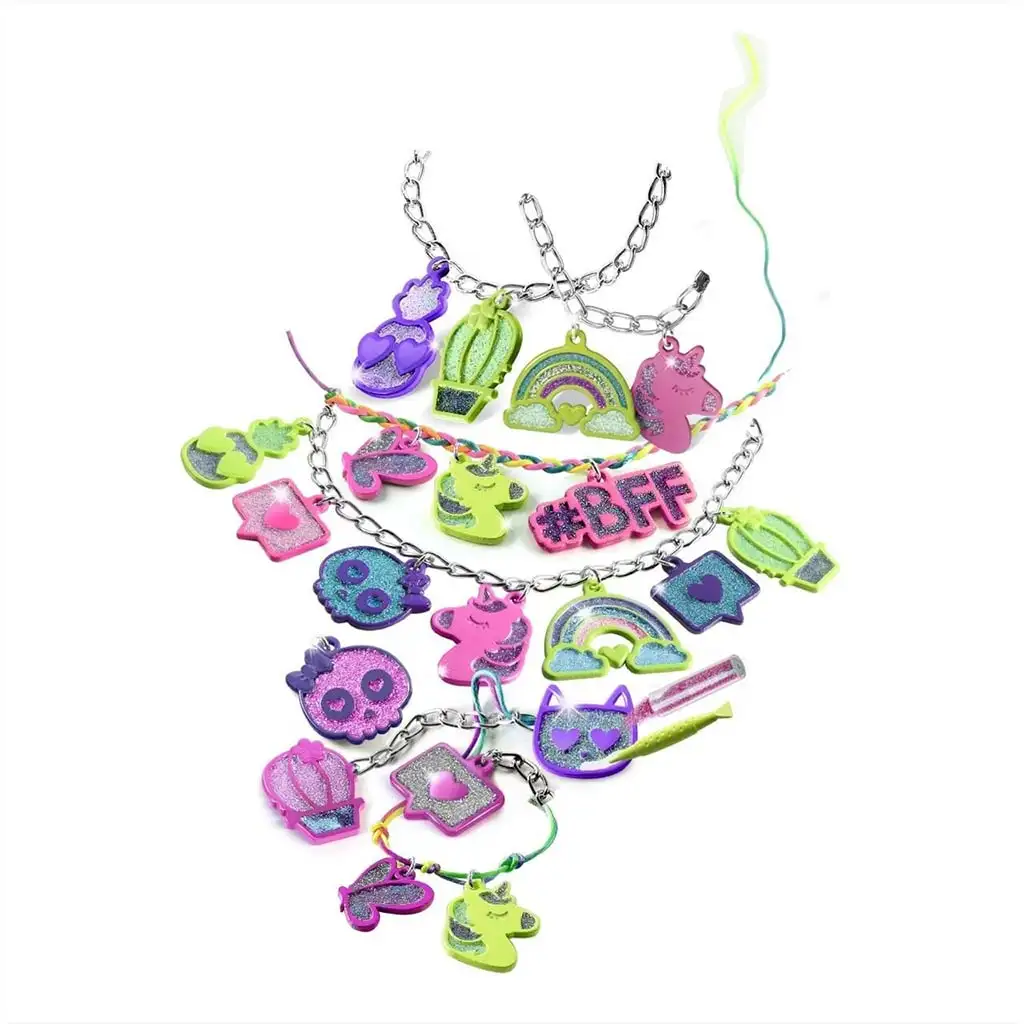 imagen de Crazy Chic: Conjunto creativo de mis coloridos colgantes - Clementoni 2