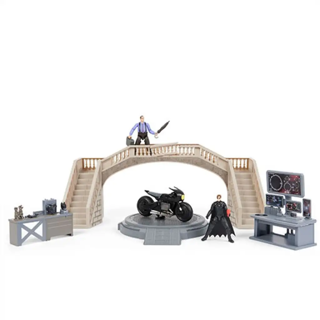 imagen de DC Comics: El set de juego de la Batcueva de Batman - Spin Master 2