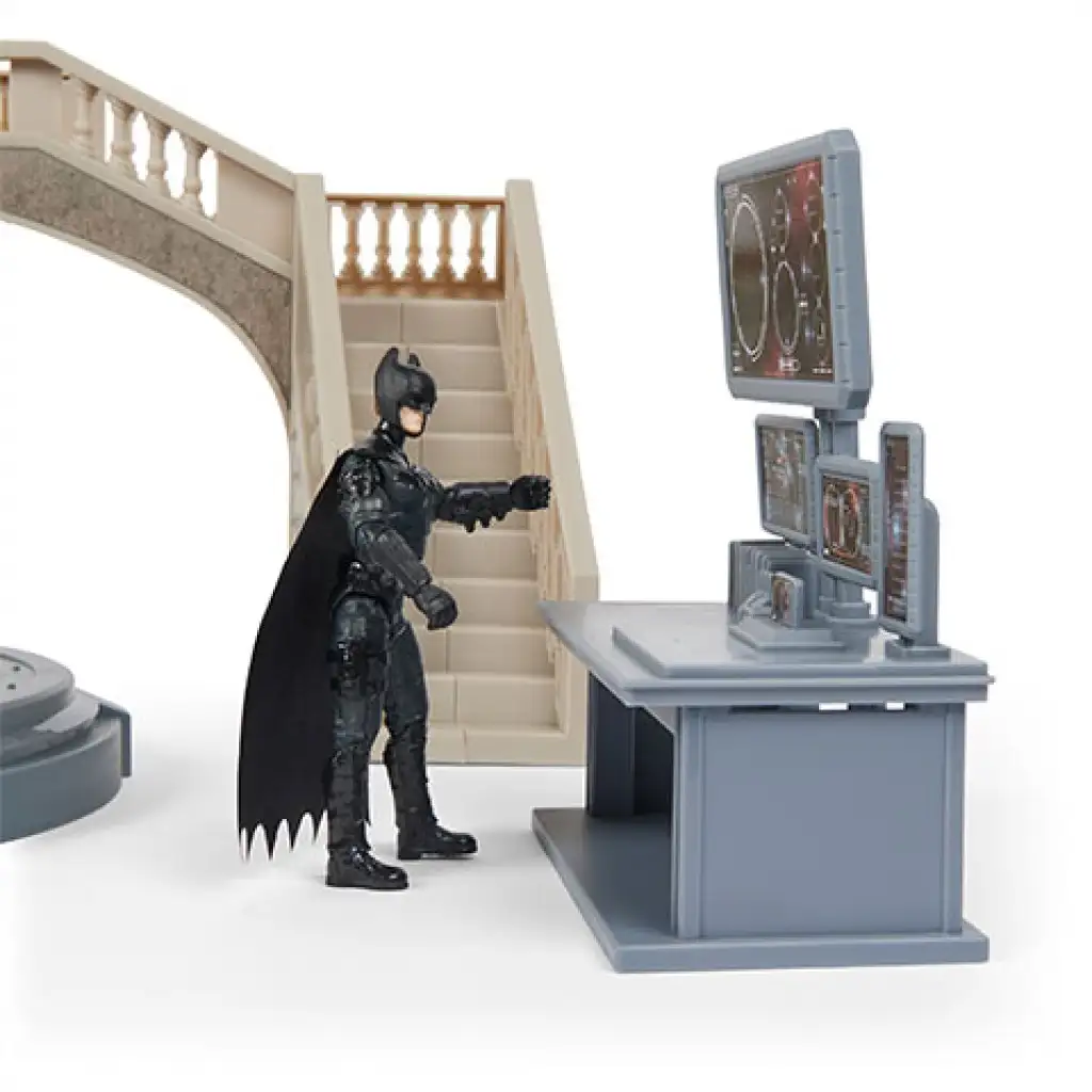 imagen de DC Comics: El set de juego de la Batcueva de Batman - Spin Master 3