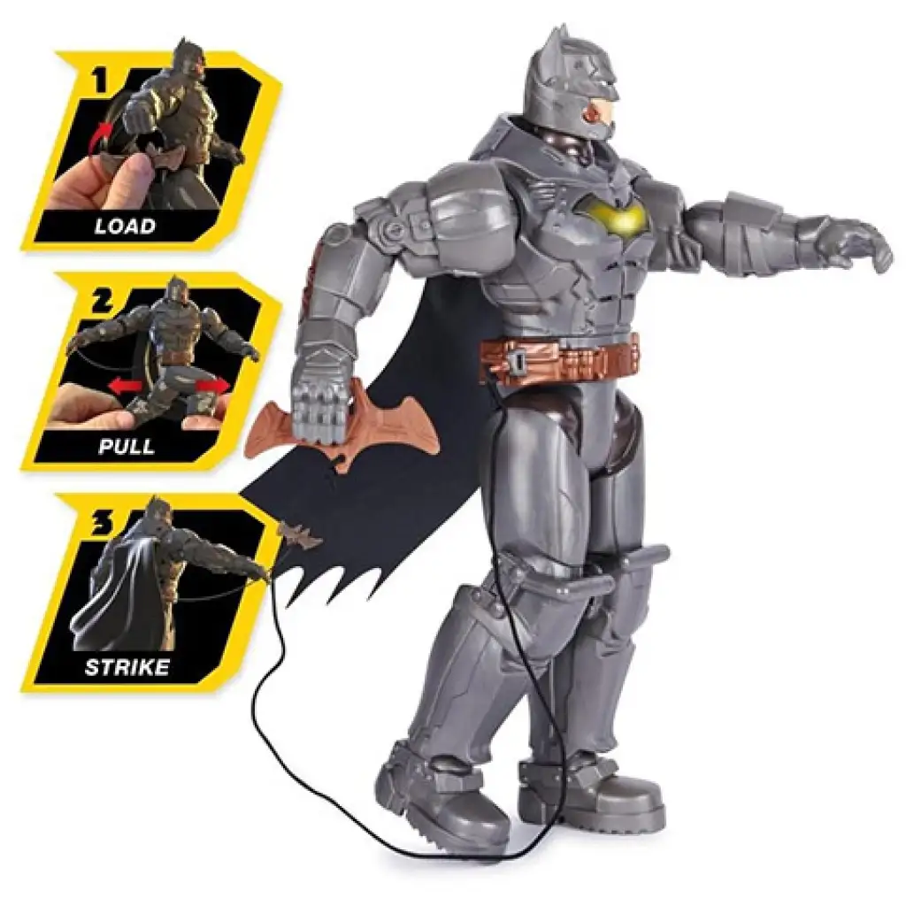 imagen de DC Comics: Figura de Batman Battle Strike con sonido de 30 cm - Spin Master 3