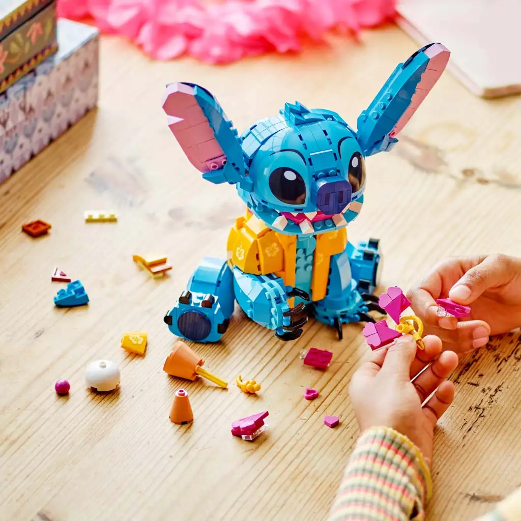 imagen de LEGO® Disney: Stitch (43249) 3