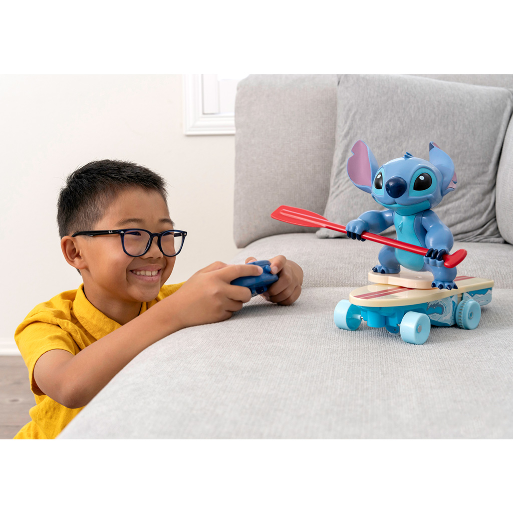 imagen de Disney Stitch RC tabla de surf teledirigida 25cm - Jada Toys 6