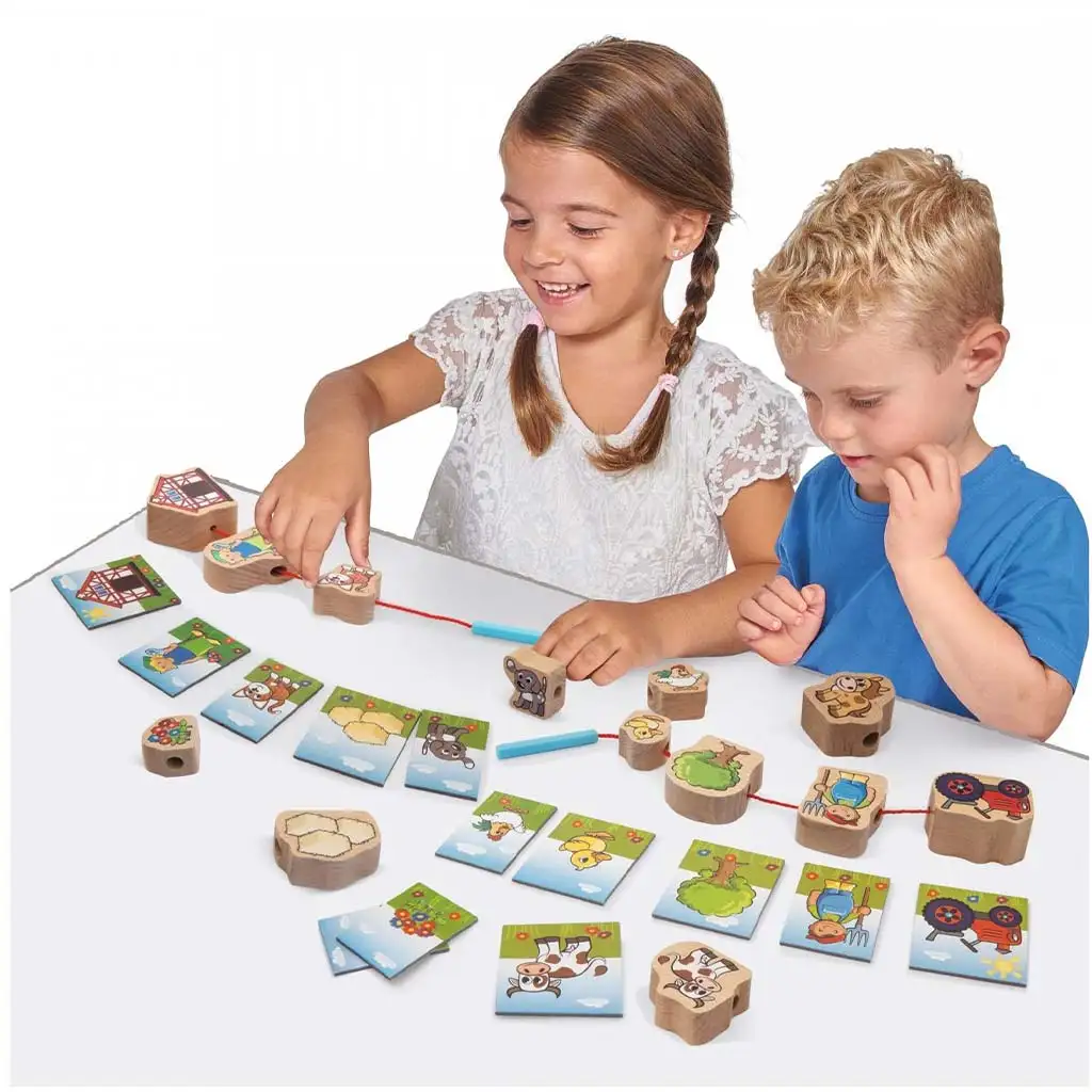 imagen de Eichhorn: Juguete de madera con cordón de granja 13 piezas - Simba Toys 3
