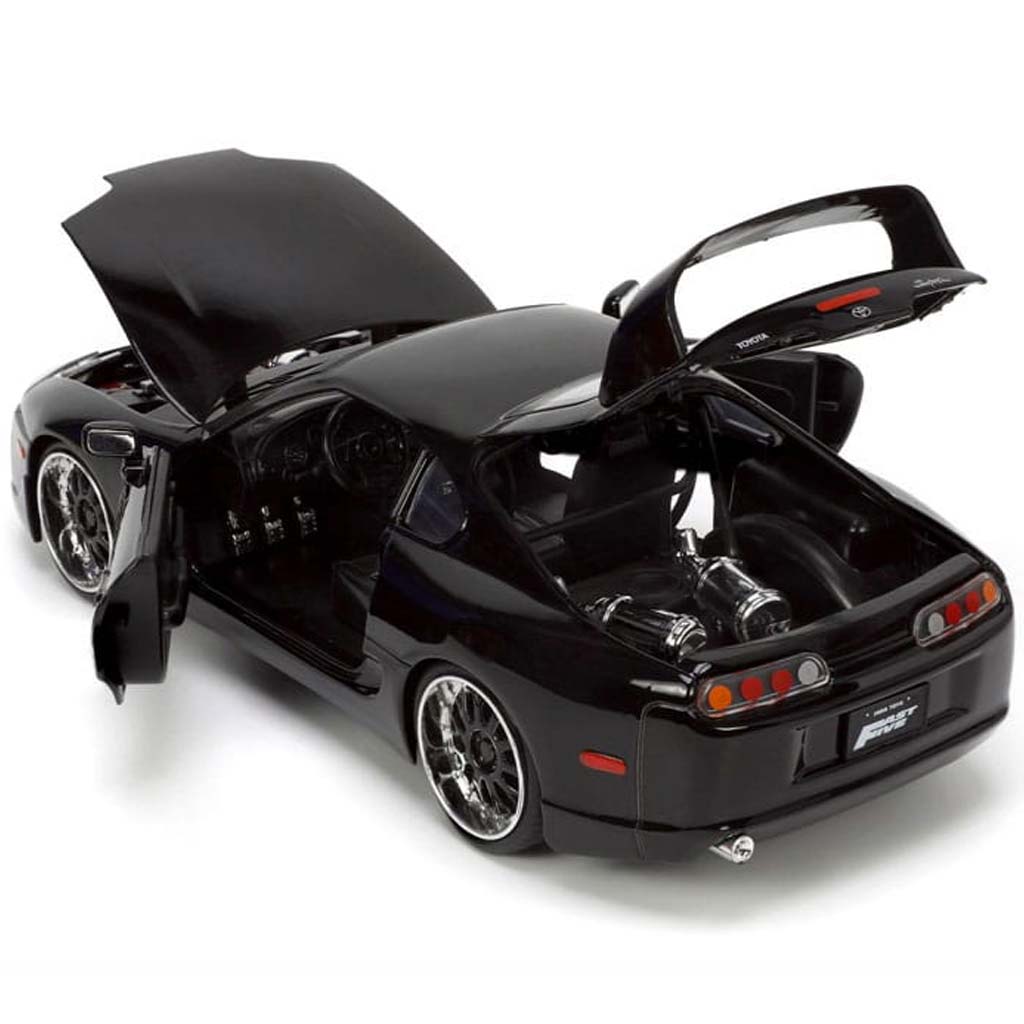 imagen de Fast & Furious – Muertos Rápidos 1995 Toyota Supra 1:24 - Simba Toys 3