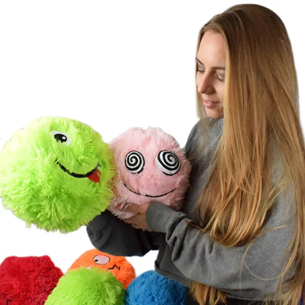 imagen de Fuzzy Monsters bola de peluche peludo de 23 cm en varias versiones 2