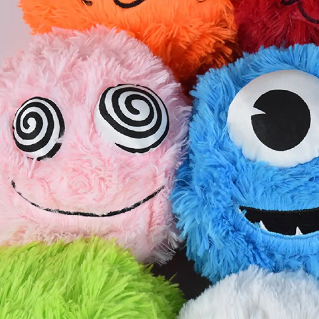 imagen de Fuzzy Monsters bola de peluche peludo de 23 cm en varias versiones 5