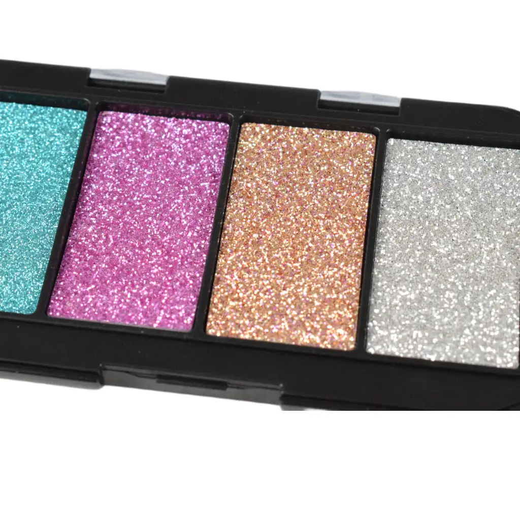 imagen de Girl's Creator: Set de maquillaje realista con humidificador y brochas 3