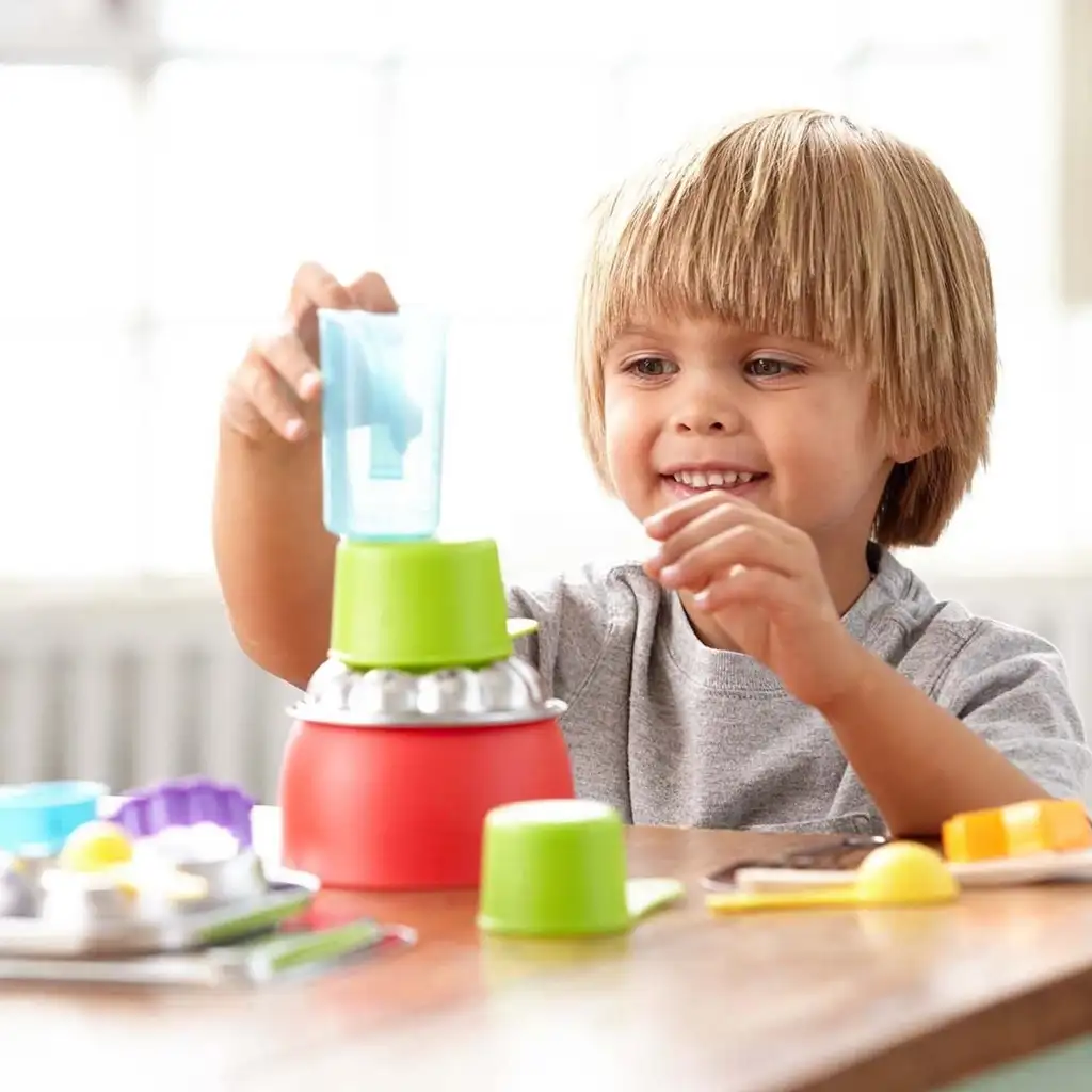 imagen de Hornear-Cocinar: Juego de horno de juguete - Melissa & Doug 5