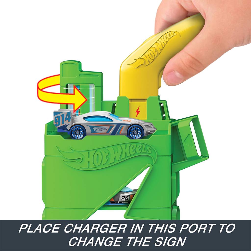 imagen de Hot Wheels: Estación de servicio de la ciudad set de pista con 1 cochecito - Mattel 4