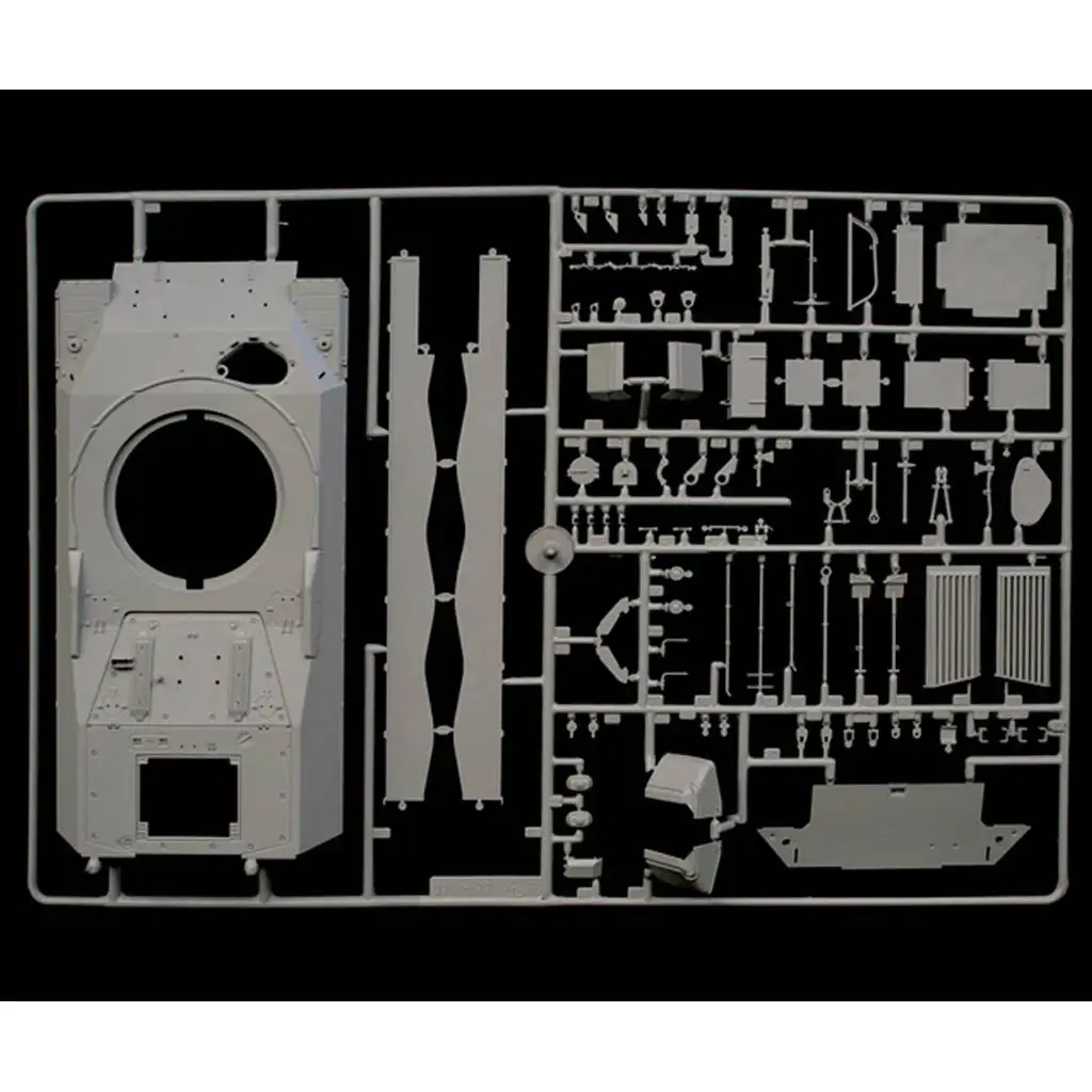 imagen de Italeri 1/35 Leopard 1A5 tanque modelo 5