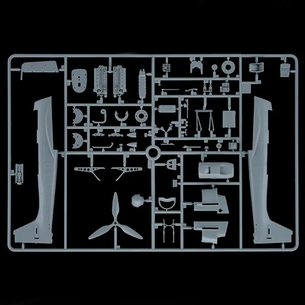 imagen de Italeri 1/48 Ju 87 B-2/R-2 Picchiatello modelo de avión 4