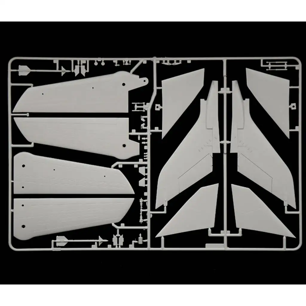 imagen de Italeri 1/48 Tornado GR.1/IDS modelo de avión 6