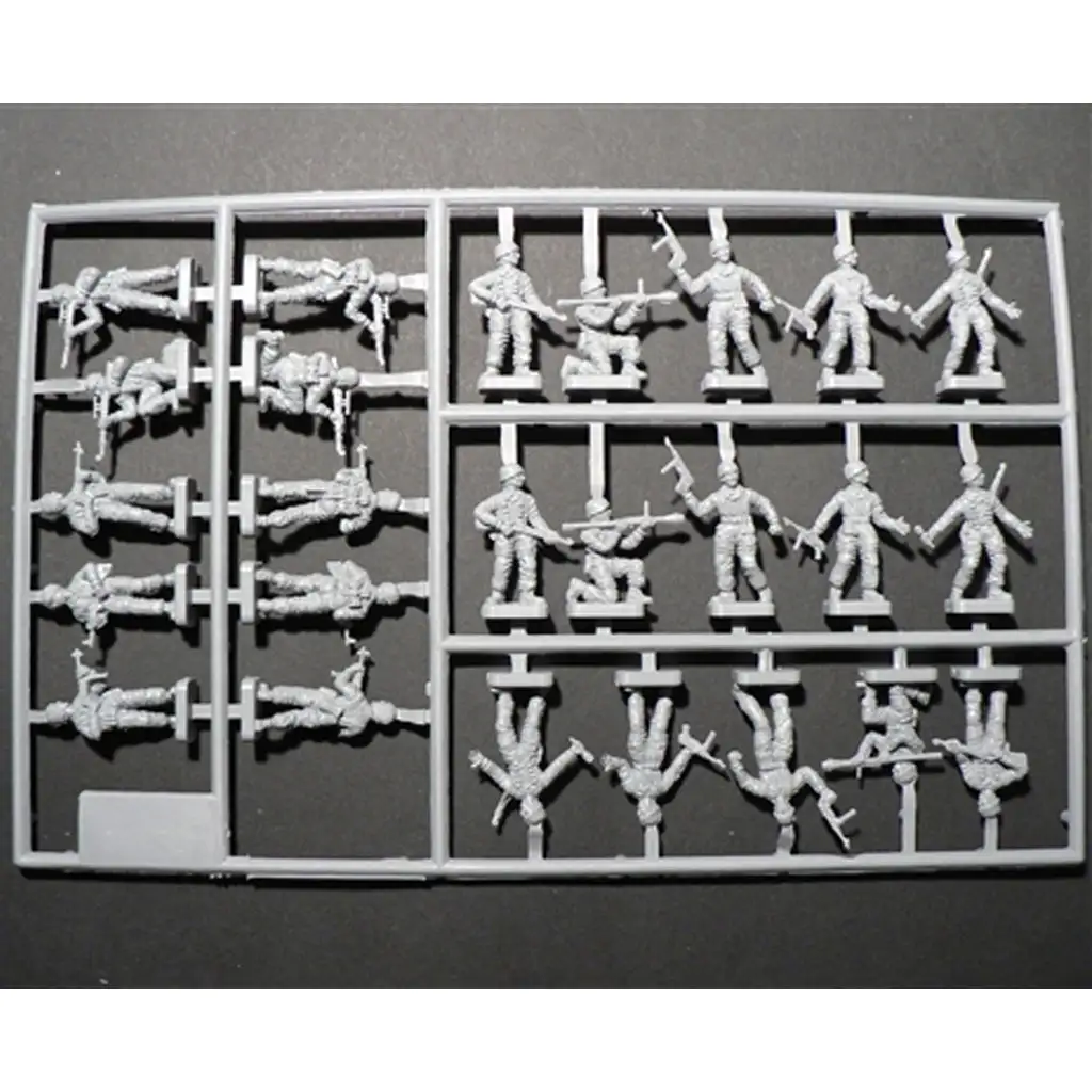 imagen de Italeri 1/72 Paracaidistas Alemanes Figuras militares modelo 3