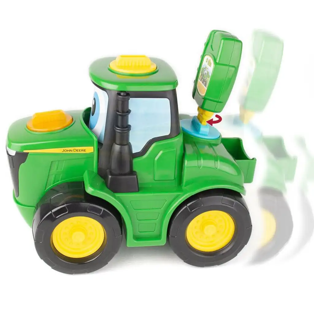 imagen de John Deere: Key 'n Go Johnny tractor con llave de arranque y función de movimiento 3