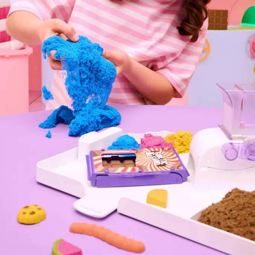 imagen de Kinetic Sand: Conjunto de arcilla de arena estación de dulces - Spin Master 2