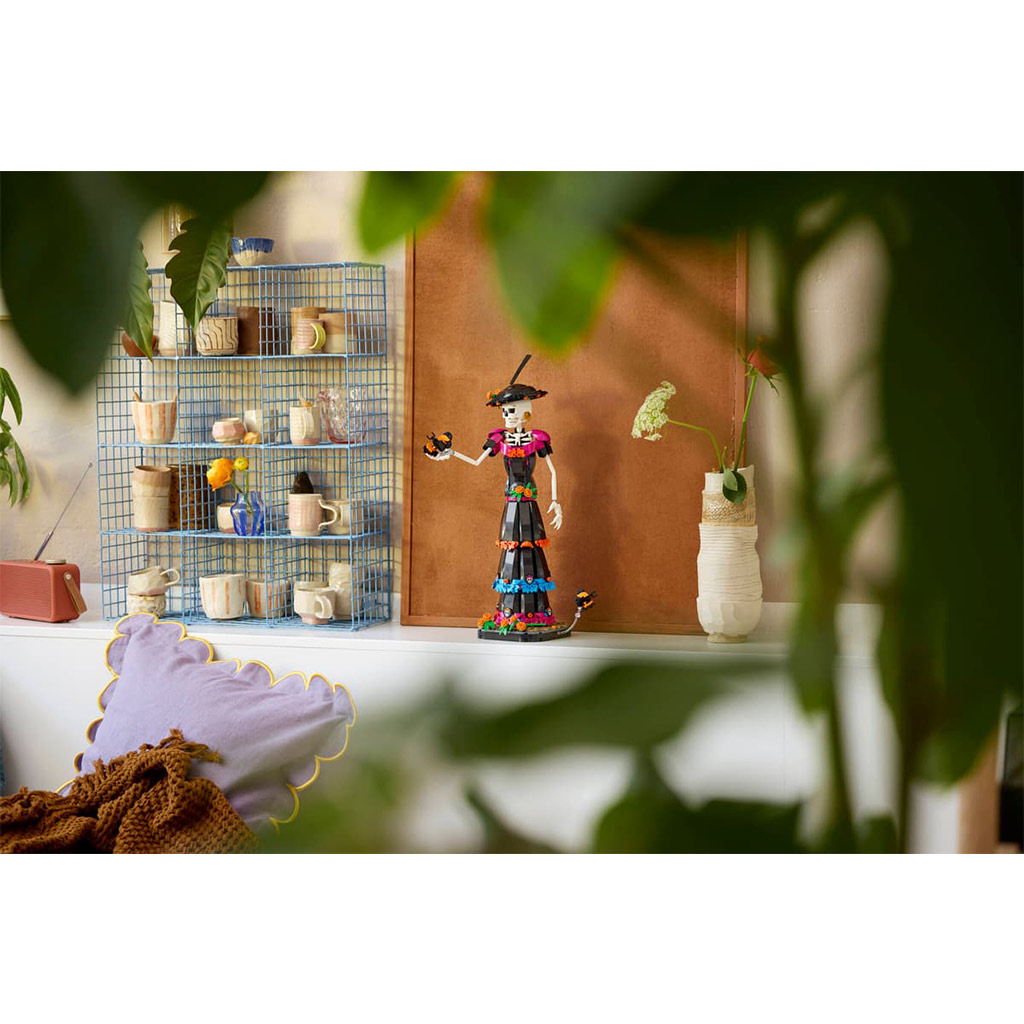 imagen de LEGO® Ideas: La Catrina (21372) 11
