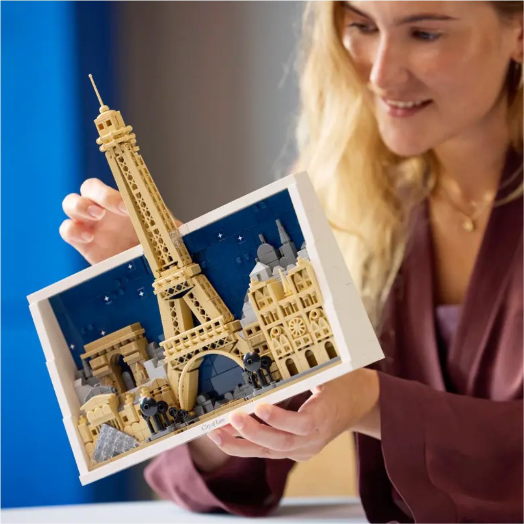 imagen de LEGO® Architecture: París – la ciudad del amor (21064) 3