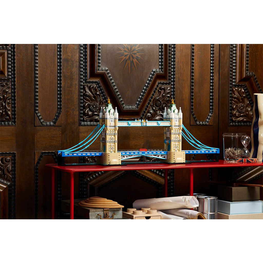 imagen de LEGO® Arquitectura: Puente de la Torre (21067) 10
