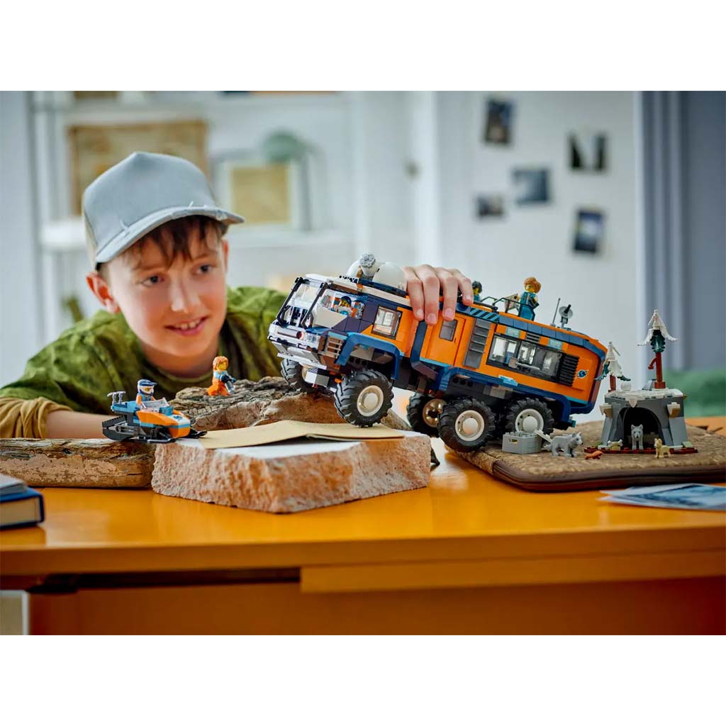 imagen de LEGO® City: Laboratorio móvil de exploradores del Ártico (60471) 6