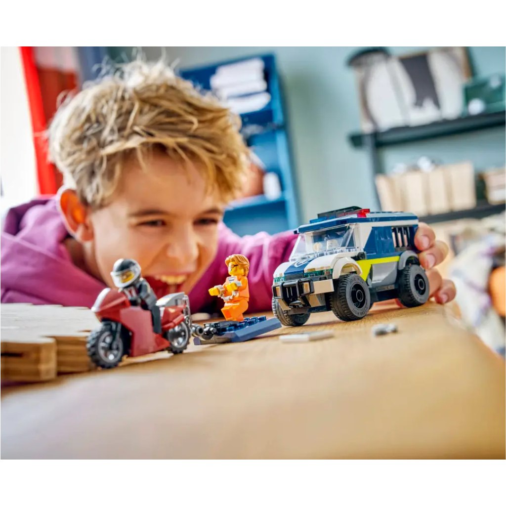 imagen de LEGO® City: Transportador de prisioneros de policía (60479) 4
