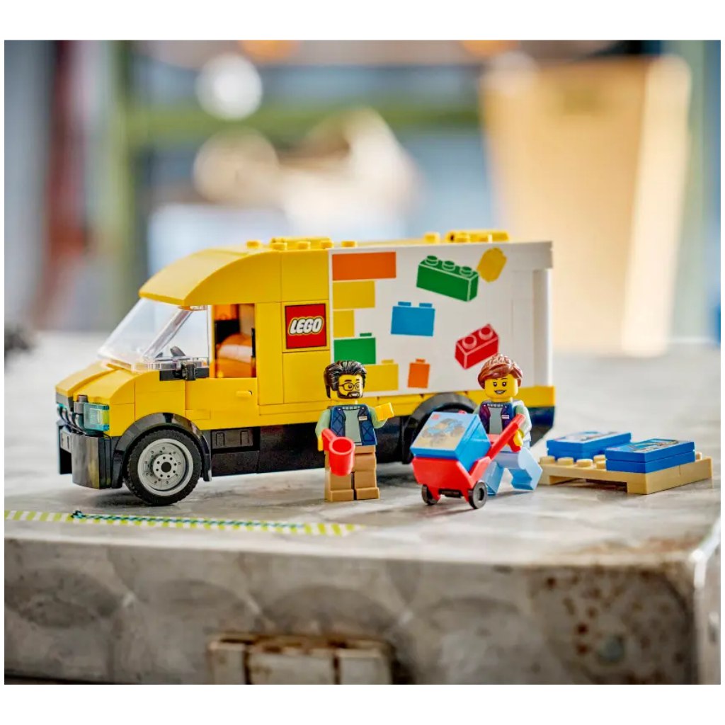 imagen de LEGO® City: Un furgón de LEGO® (60500) 5