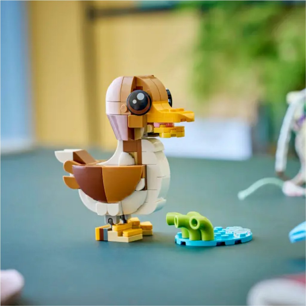 imagen de LEGO® Creator: Animales adorables: Perrito juguetón (31382) 3
