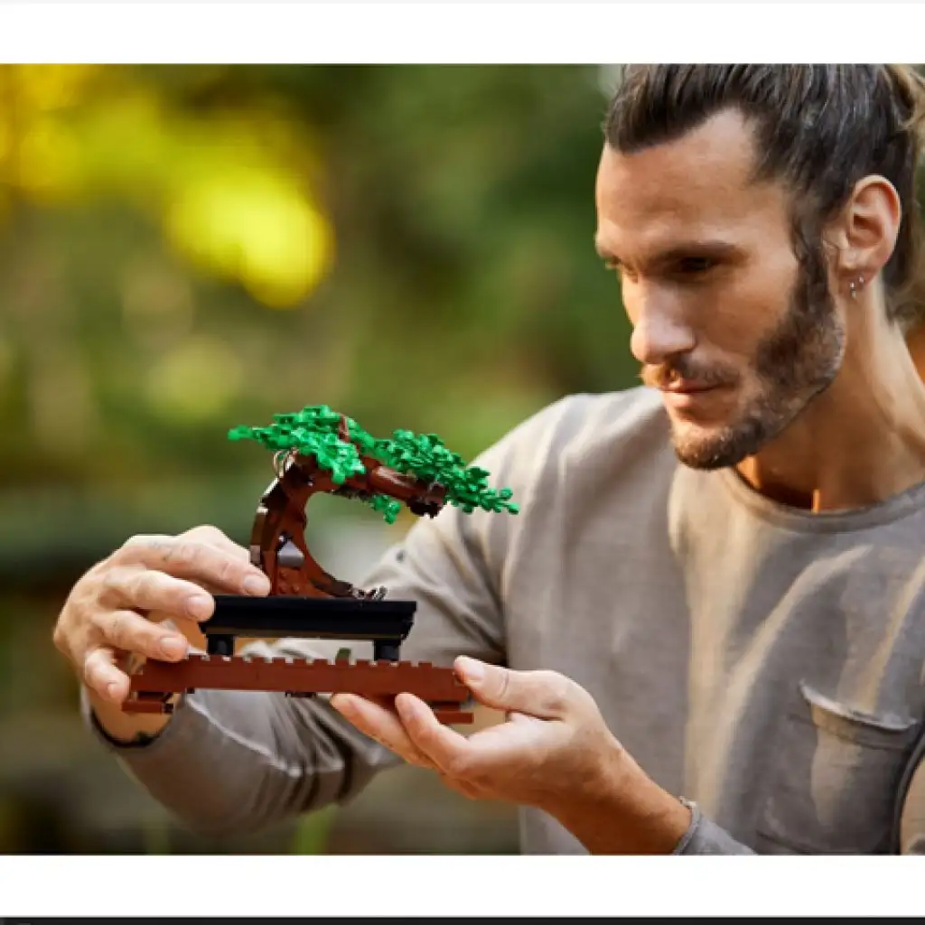 imagen de LEGO® Creator: Bonsai árbol (10281) 6