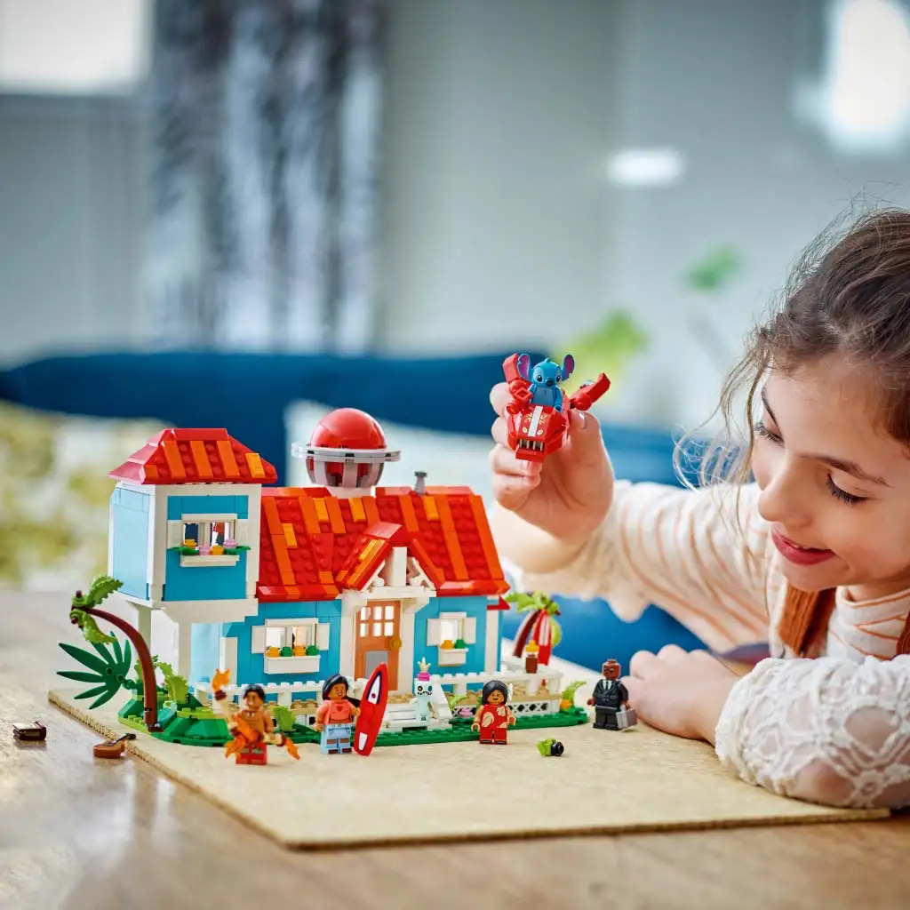 imagen de LEGO® Disney: La casa de playa de Lilo y Stitch (43268) 5