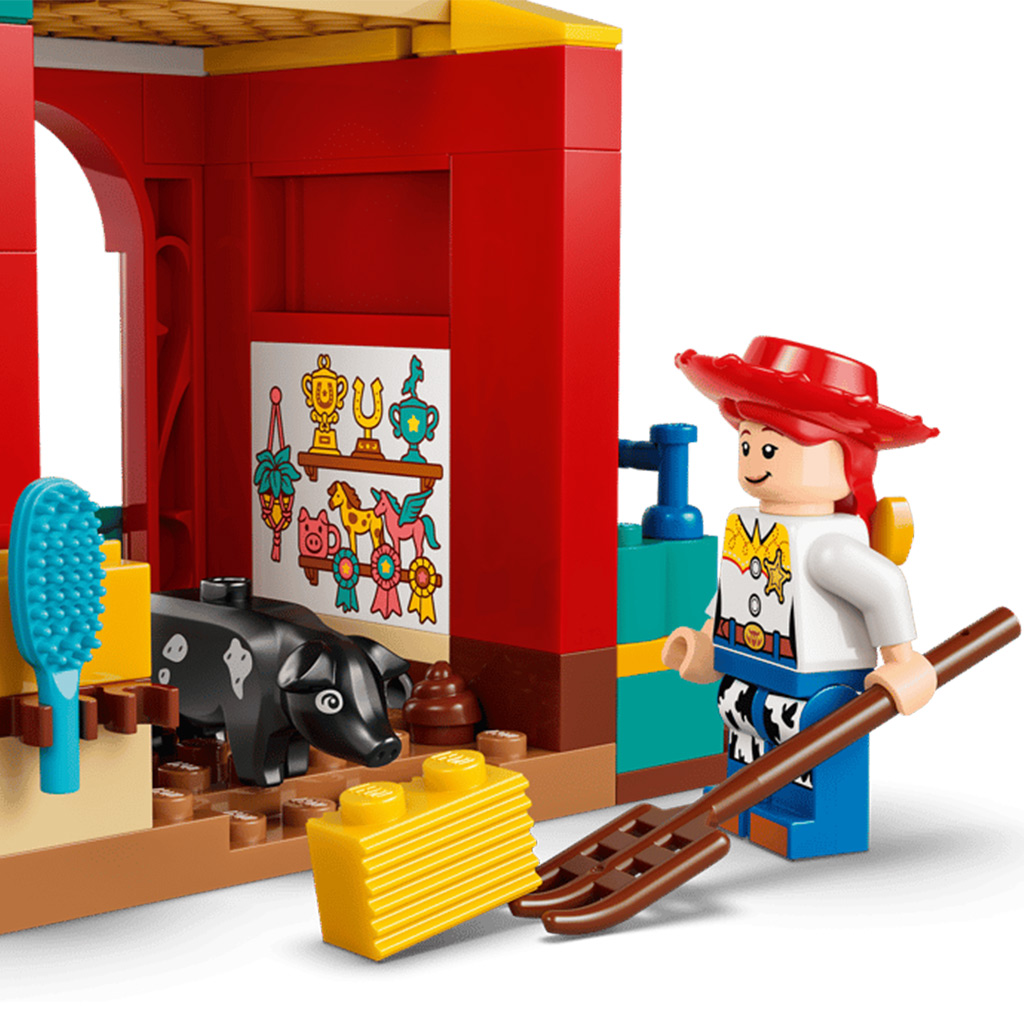 imagen de LEGO® Disney™ Toy Story: Establo de Blaze (43304) 6