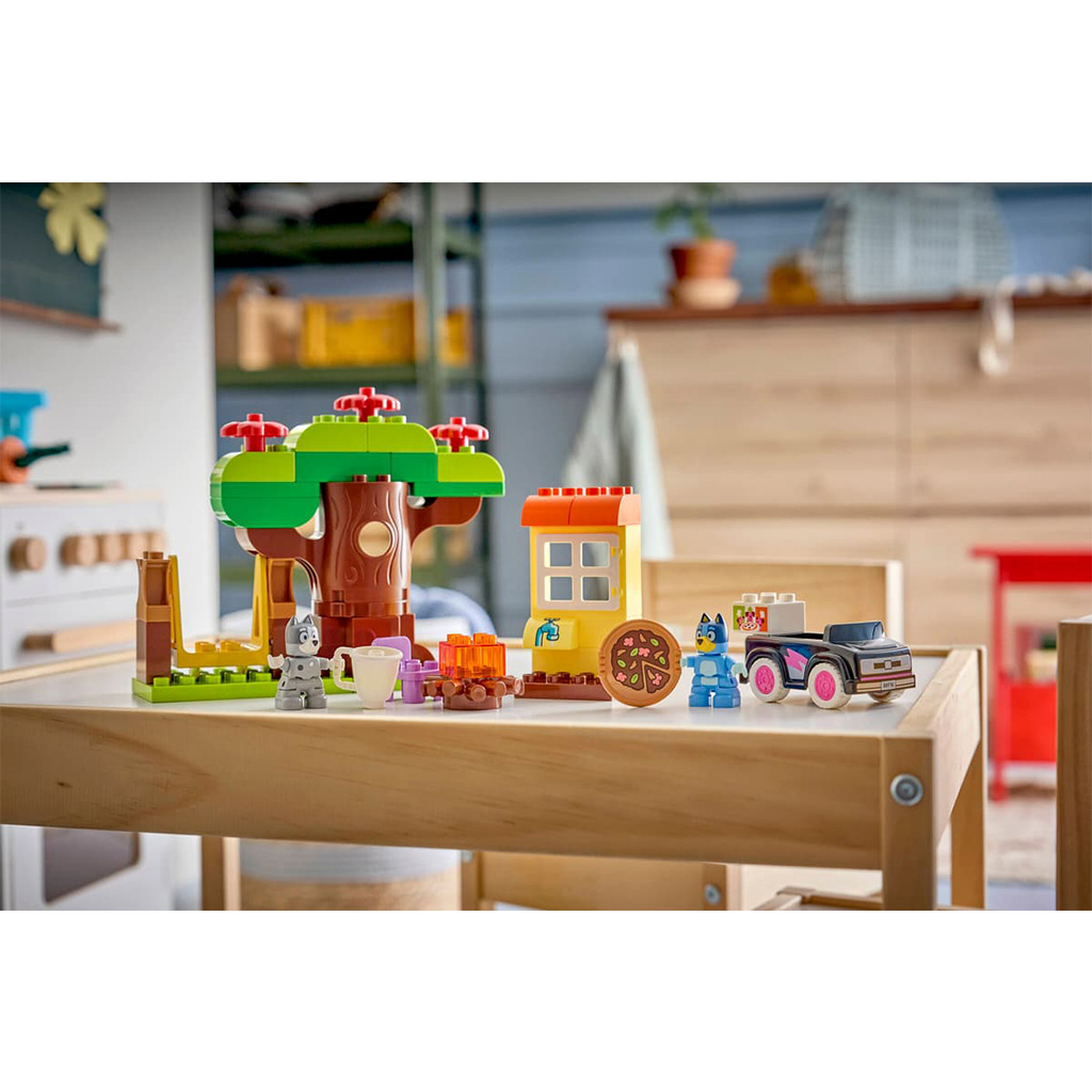 imagen de LEGO® DUPLO®: Chicas de Pizza: Gombóc y Bluey (10469) 8