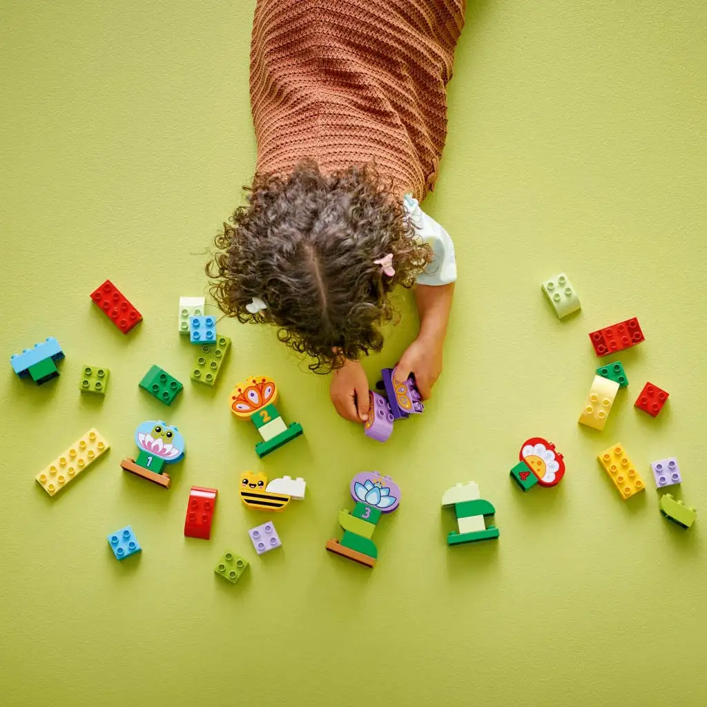 imagen de LEGO® DUPLO®: Jardín creativo y flores (10444) 3