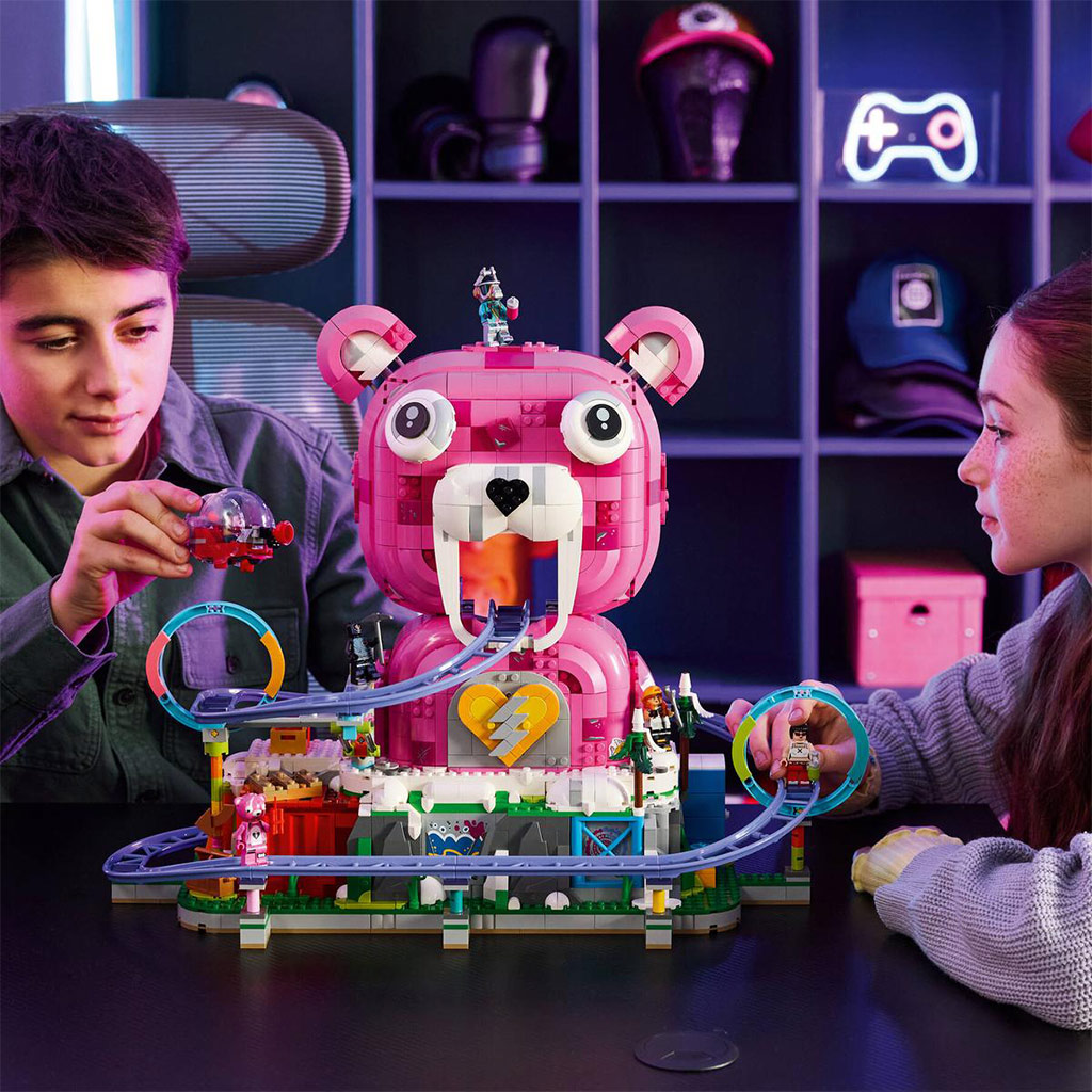imagen de LEGO® Fortnite: Cueva de Rave (77082) 4