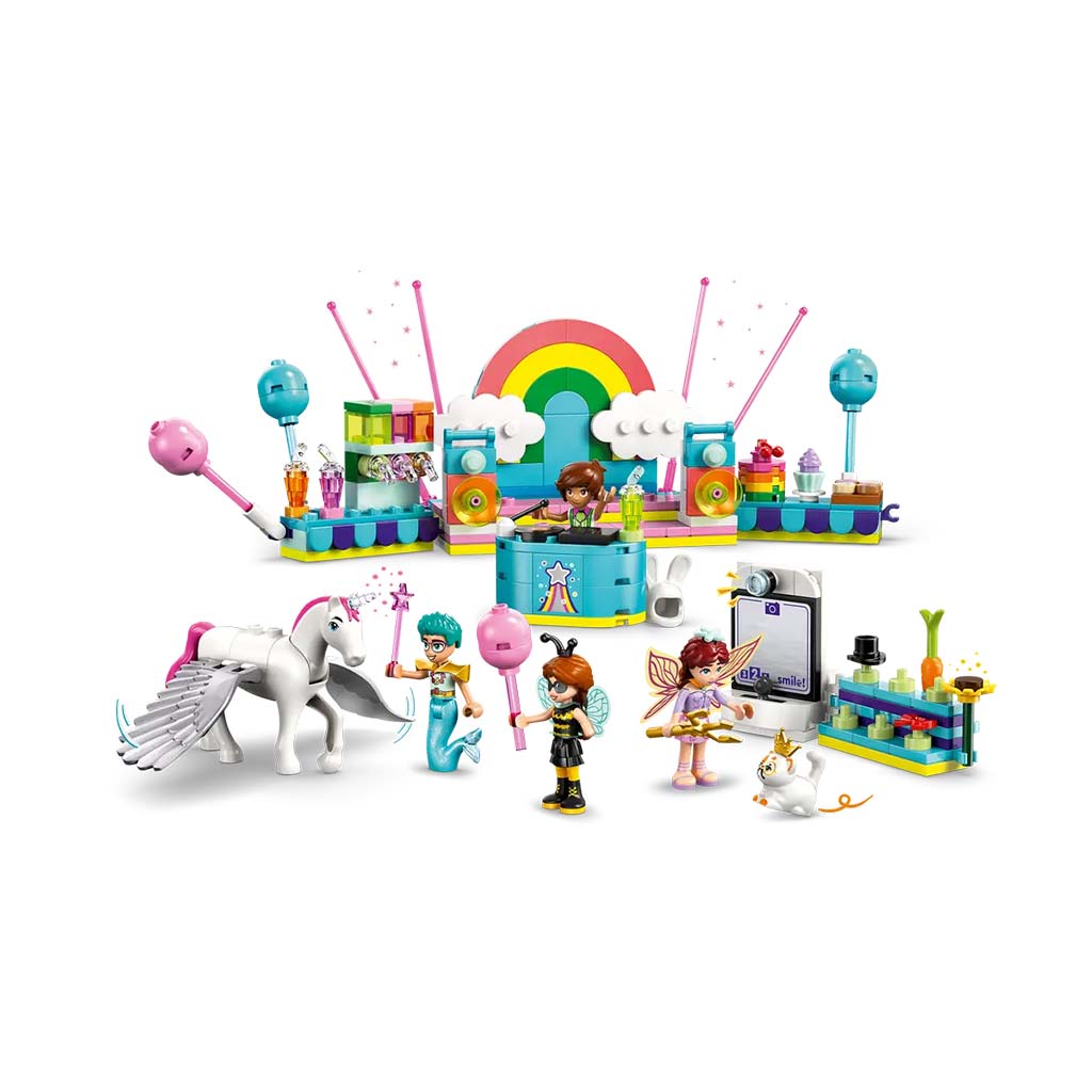 imagen de LEGO® Friends: Fiesta de disfraces con unicornio y hada (42661) 4